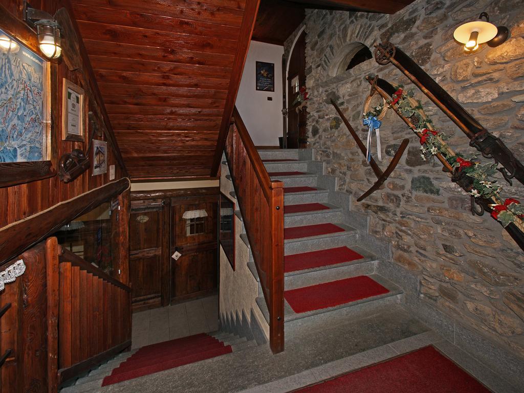 Chalet Chez Nous Sauze D'Oulx Exterior photo